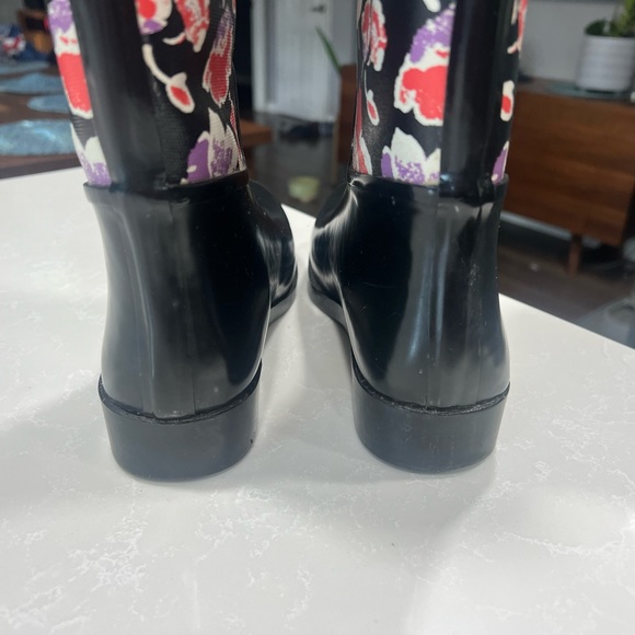 Coach black and floral rain boots. - Picture 3 of 7
